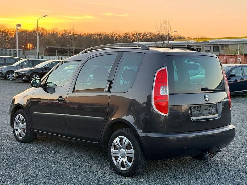 Gebraucht Skoda Roomster Style 86 PS (63 kW) 2011 Braun Van / Kleinbus