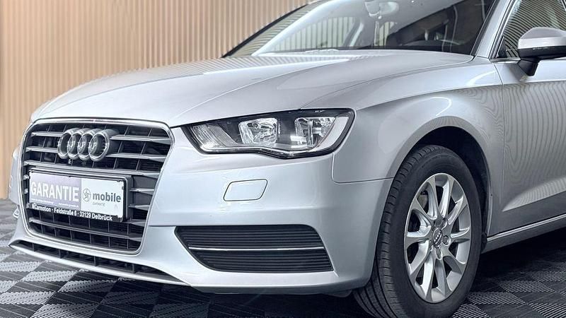 Second-hand Audi A3 Attraction 150 CP (110 kW) 2015 Argintiu Berlinǎ