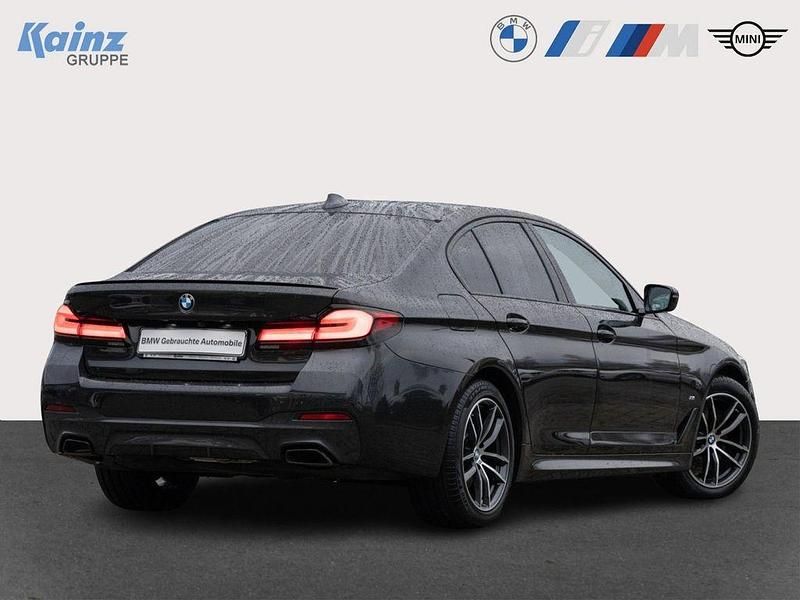 Gebraucht BMW 530 Performance 286 PS (210 kW) 2022 Sophistograu brillanteffekt Limousine