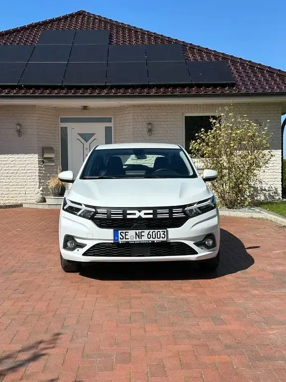 Occasion Dacia Sandero Expression 101 ch (74 kW) 2024 Berline