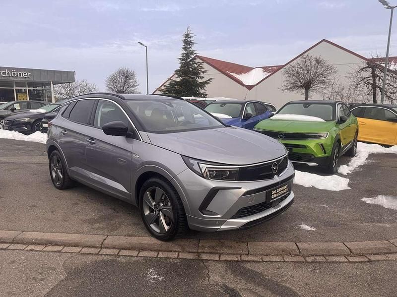 Gebraucht Opel Grandland X Ultimate 200 PS (147 kW) 2022 Quarzsilber SUV
