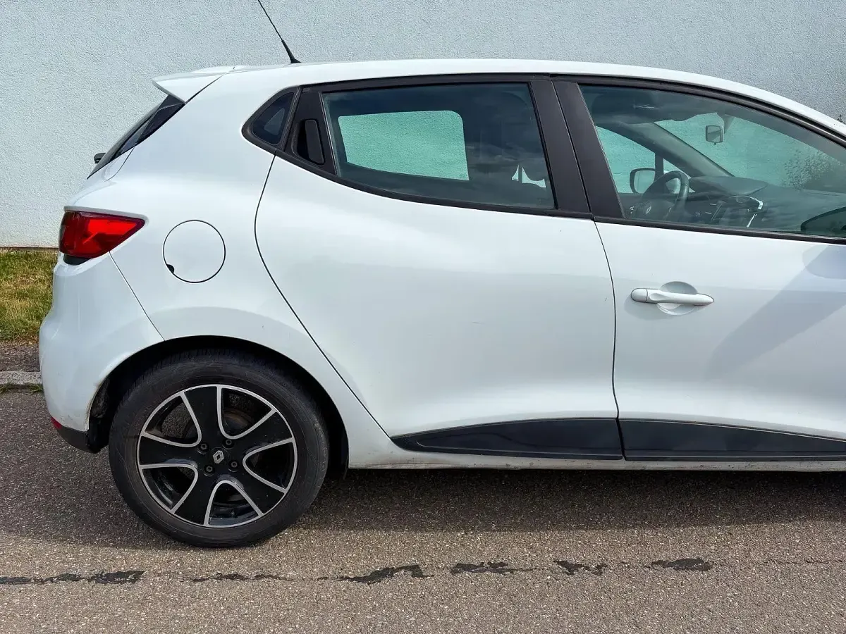 Gebraucht Renault Clio Dynamique 73 PS (53 kW) 2013 Weiß Kleinwagen