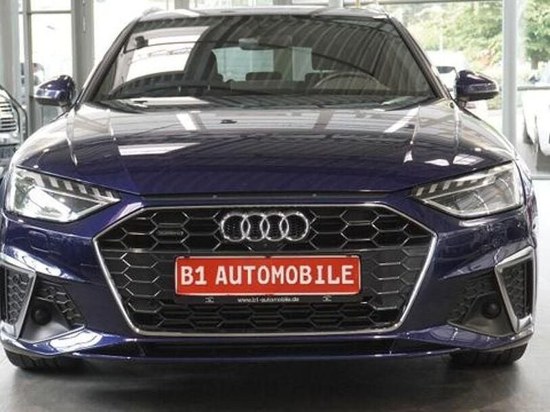 Gebraucht Audi A4 S-Line 204 PS (150 kW) 2023 Blau Kombi