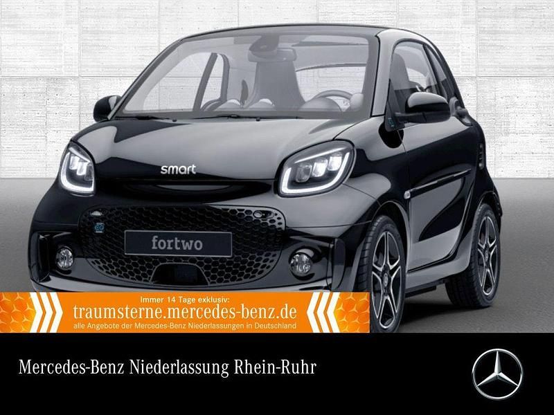 Schwarz Gebraucht 2021 Smart ForTwo Electric Drive Prime Exclusive Coupé | 14.190 € (Teuer) - Bild 1/4