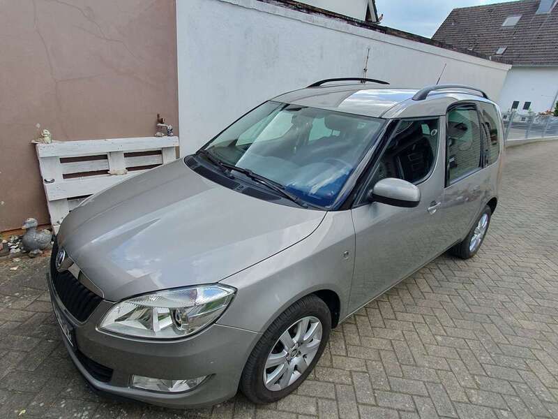 Beige Gebraucht 2014 Skoda Roomster Ambition Kombi | 4.990 € (Guter Preis) - Bild 1/4