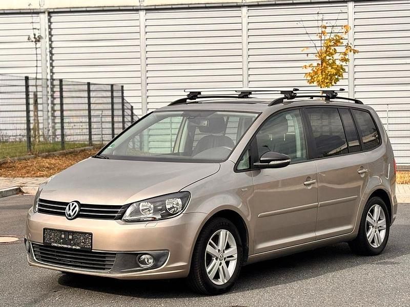 Gold Gebraucht 2012 VW Touran Match Van / Kleinbus | 8.999 € (Fairer Preis) - Bild 1/4