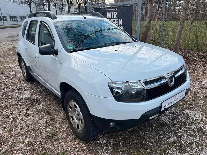 Gebraucht Dacia Duster Lauréate 105 PS (77 kW) 2012 Weiß SUV