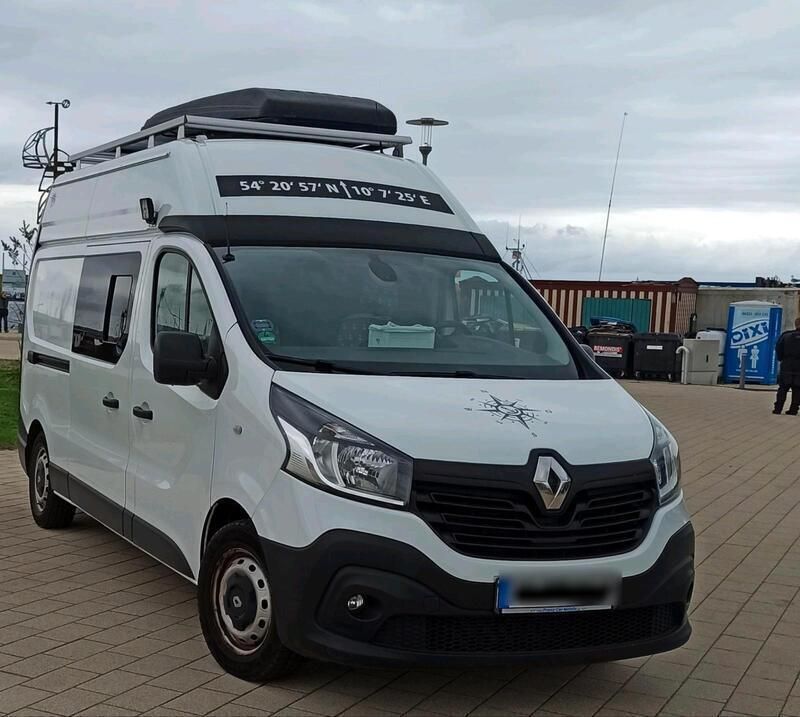 Weiß Gebraucht 2015 Renault Traffic Van / Kleinbus | 24.999 € - Bild 1/4