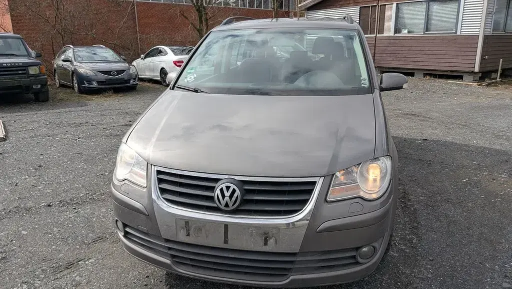 Gebraucht VW Touran Trendline 140 PS (102 kW) 2007 Grau Van / Kleinbus