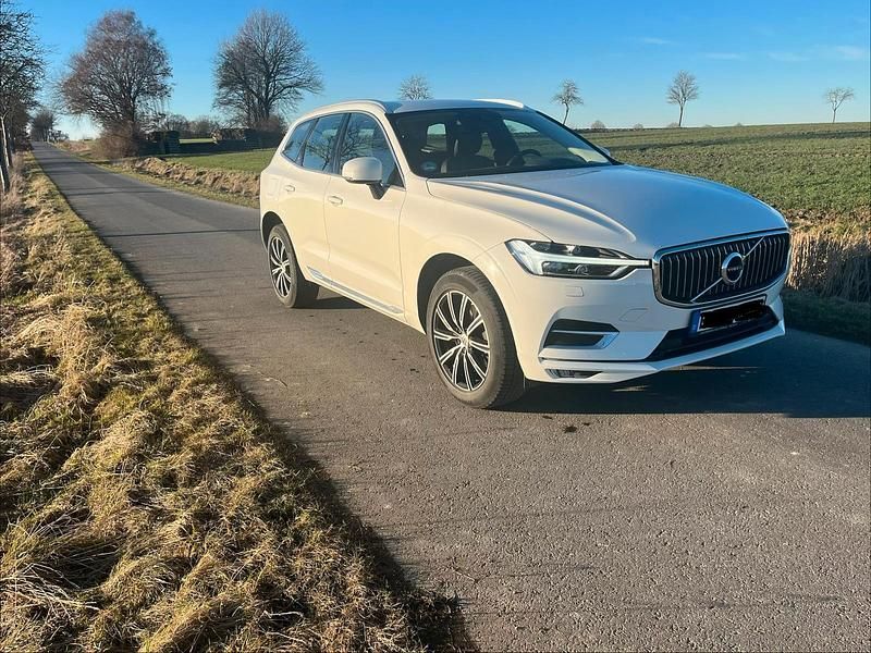 Gebraucht Volvo XC60 194 PS (142 kW) 2019 Weiß SUV
