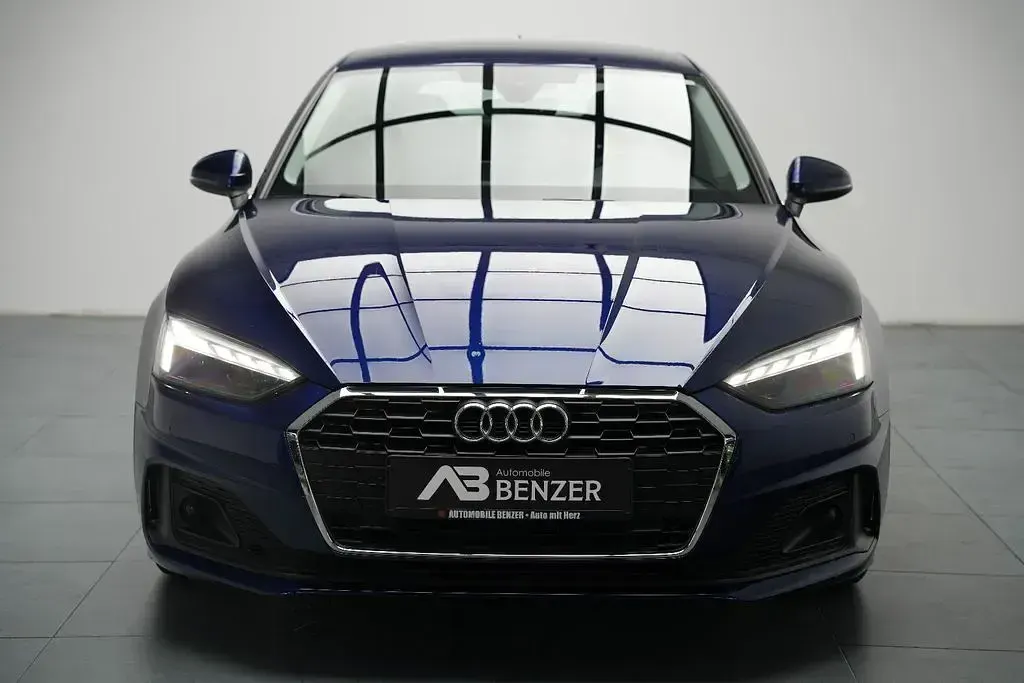 Gebraucht Audi A5 Sportback Basis 163 PS (119 kW) 2022 Blau Kleinwagen
