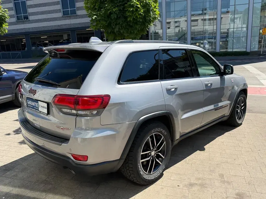 Gebraucht Jeep Grand Cherokee Trailhawk 250 PS (183 kW) 2018 Grau SUV