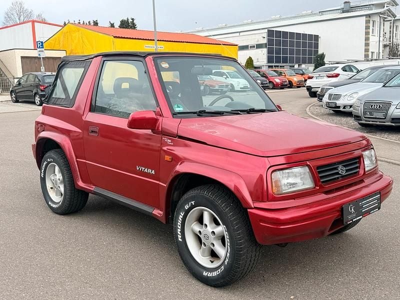Gebraucht Suzuki Vitara 97 PS (71 kW) 1997 Rot Cabrio