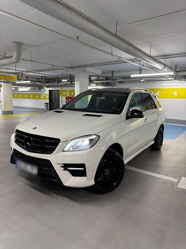 Gebraucht Mercedes ML350 258 PS (189 kW) 2013 Weiß SUV