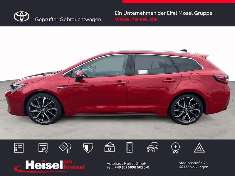 Gebraucht Toyota Corolla Basis 184 PS (135 kW) 2020 Karminarot metallic Kombi