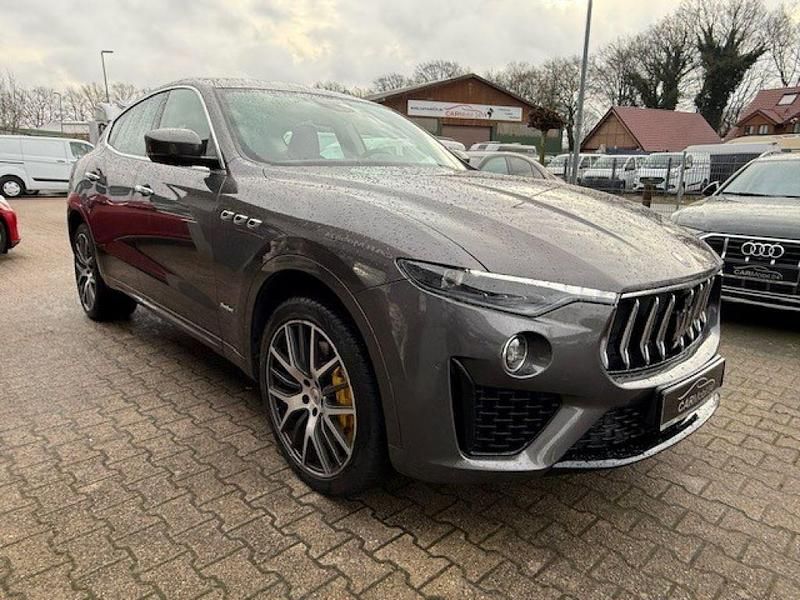 Gebraucht Maserati Levante 349 PS (256 kW) 2019 Grau (metallic) SUV