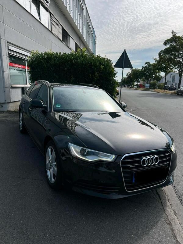 Braun Gebraucht 2012 Audi A6 Kombi | 10.000 € (Superpreis) - Bild 1/4