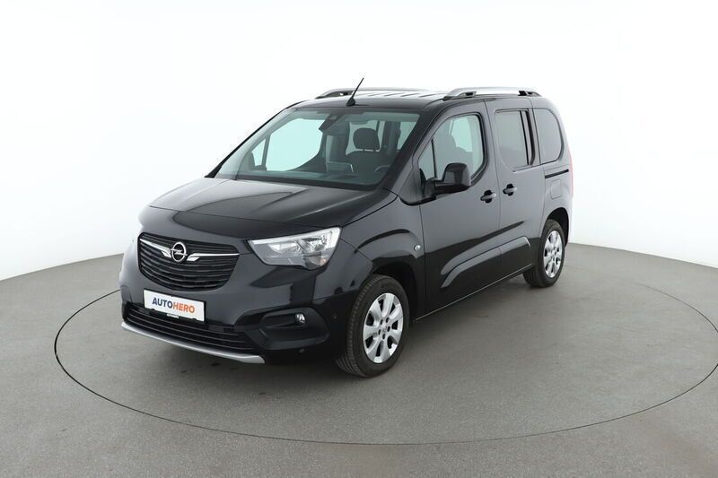 Schwarz Gebraucht 2020 Opel Combo Life Innovation Van / Kleinbus | 19.290 € (Etwas zu teuer) - Bild 1/4