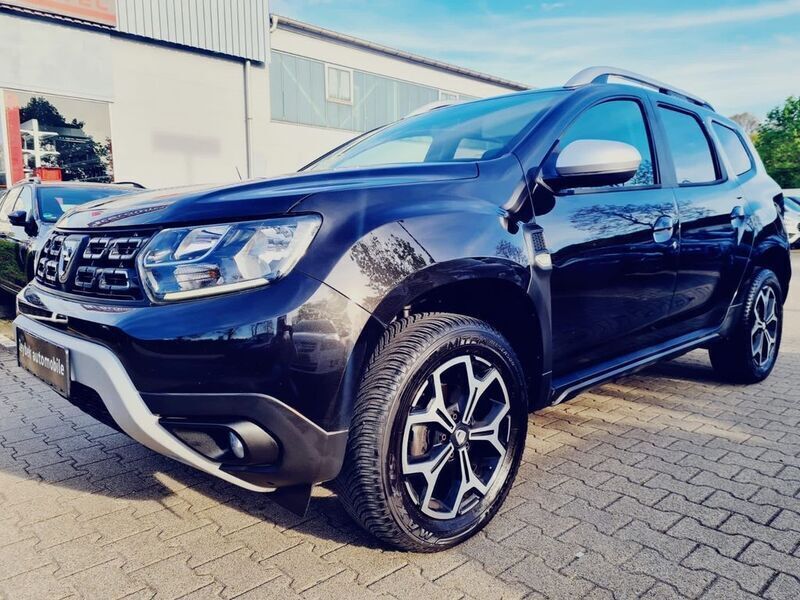Perlmuttschwarz Gebraucht 2020 Dacia Duster Prestige SUV | 12.450 € (Guter Preis) - Bild 1/4