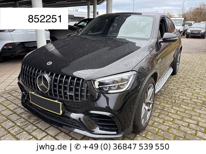 Obsidianschwarz (metallic) Gebraucht 2022 Mercedes GLC63 AMG AMG Coupé | 63.450 € (Superpreis) - Bild 1/4