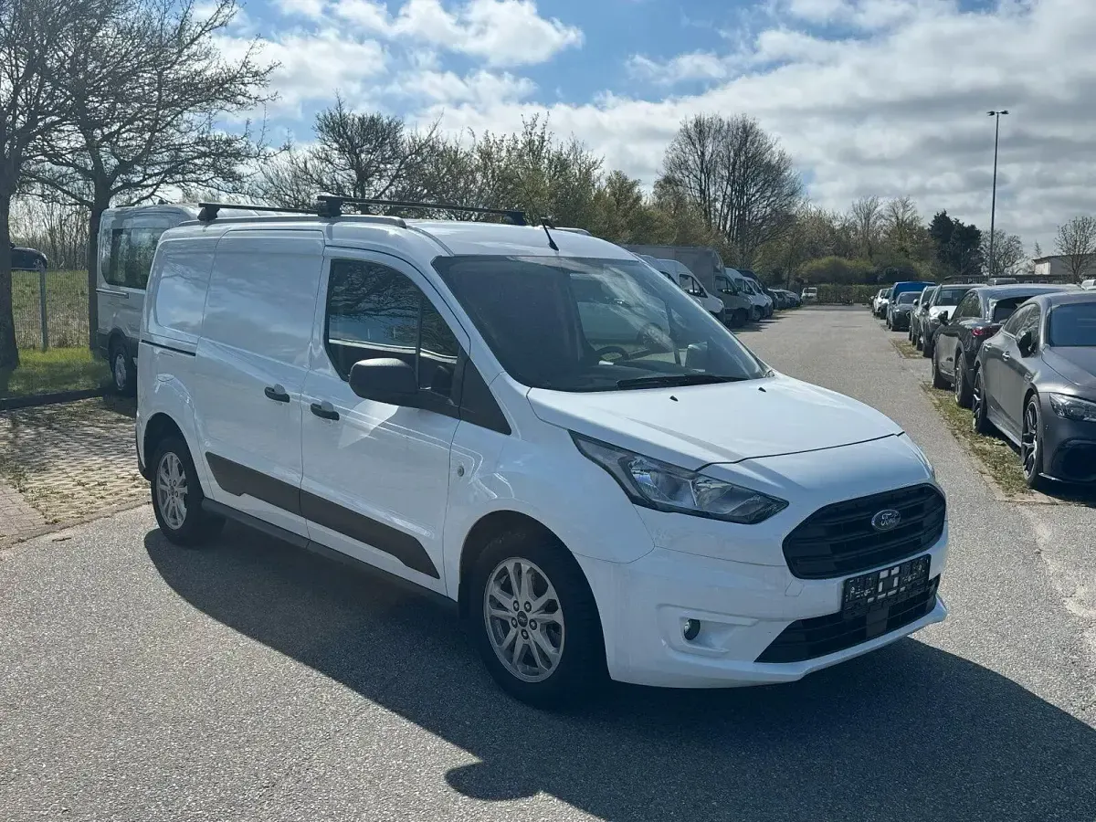 Gebraucht Ford Transit Connect 99 PS (72 kW) 2023 Weiß Van / Kleinbus