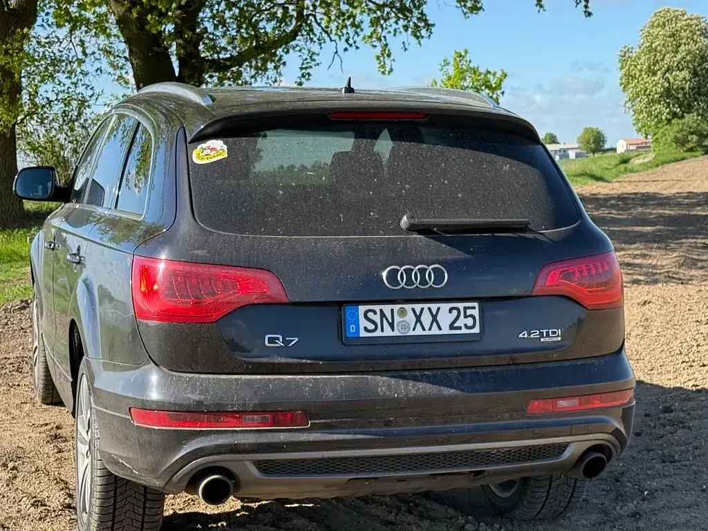 Używany Audi Q7 340 KM (250 kW) 2009 Czarny SUV