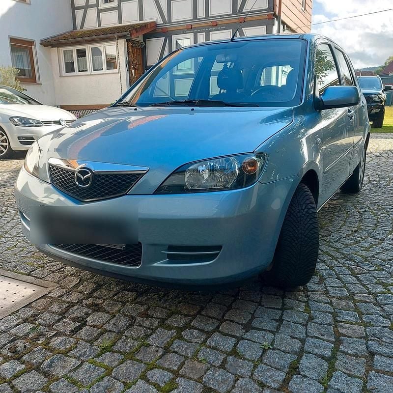 Andere farben Gebraucht 2004 Mazda 2 Kleinwagen | 2.199 € (Fairer Preis) - Bild 1/4