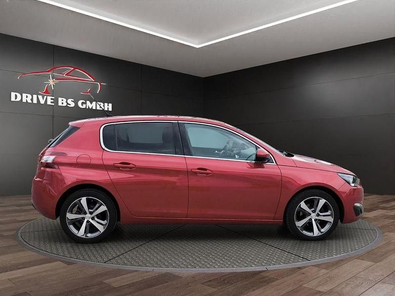 Gebraucht Peugeot 308 Allure 131 PS (96 kW) 2016 Limousine