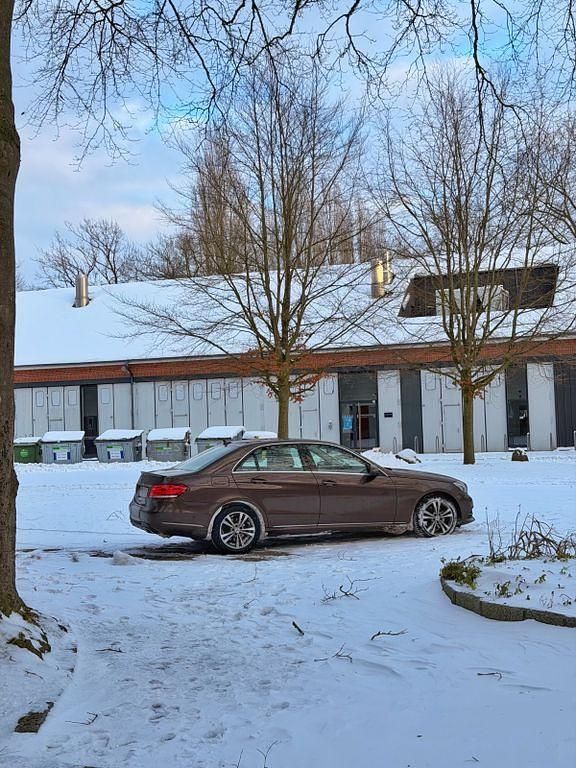 Gebraucht Mercedes E250 211 PS (155 kW) 2013 Braun Limousine