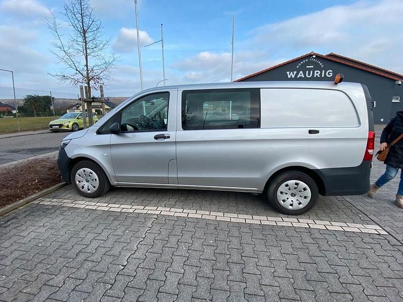 Gebraucht Mercedes Vito 190 PS (139 kW) 2019 Silber Van