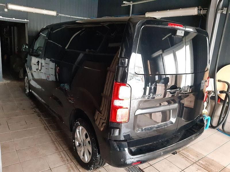 Neu Fiat Scudo 177 PS (130 kW) 2025 Schwarz Van