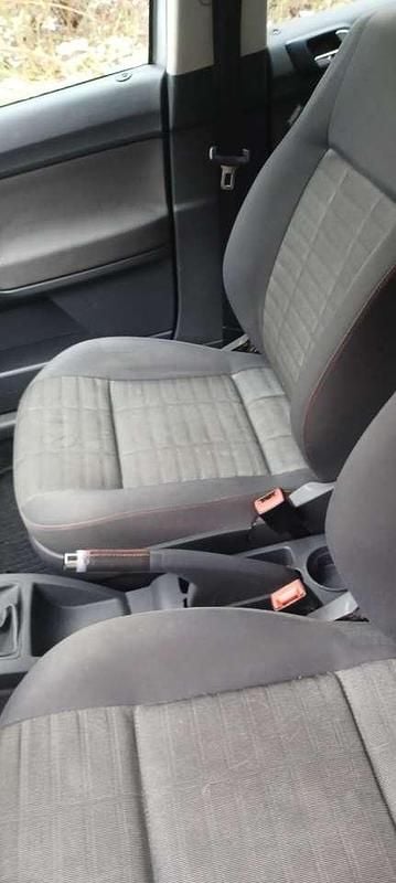 Gebraucht VW Polo 64 PS (47 kW) 2007 Silber Kleinwagen