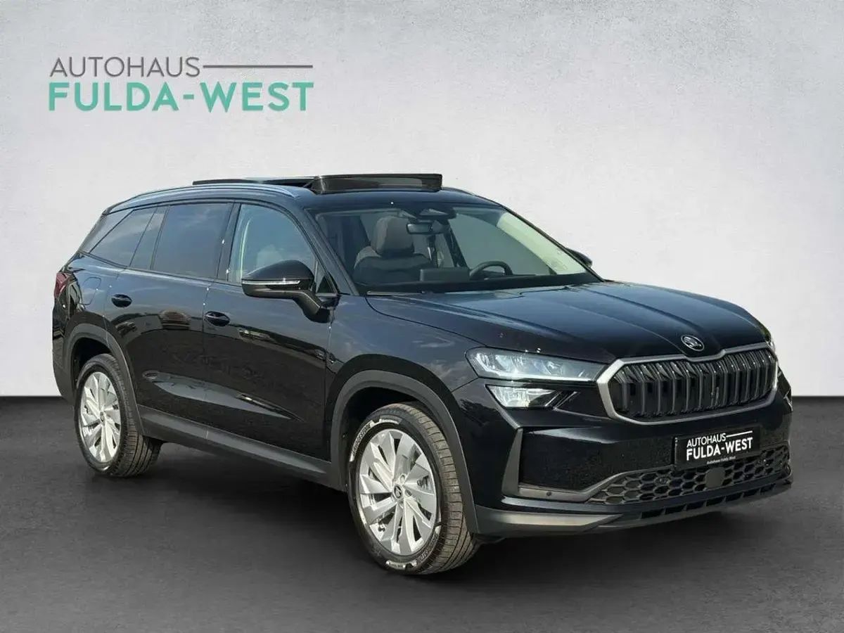 Neu Skoda Kodiaq Selection 150 PS (110 kW) 2026 Schwarz SUV