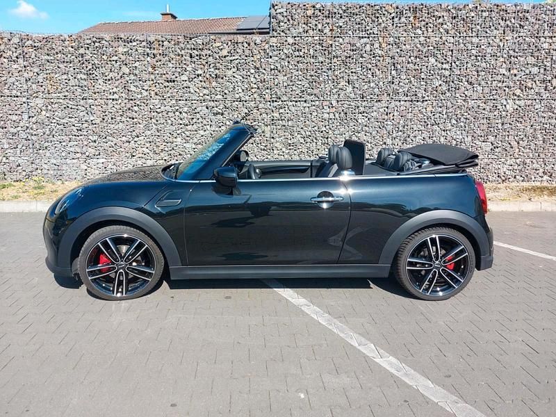 Schwarz Gebraucht 2023 Mini Cooper Cabriolet Cabrio | 26.500 € (Guter Preis) - Bild 1/4