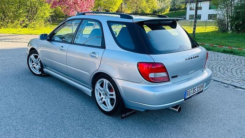 Gebraucht Subaru Impreza 218 PS (160 kW) 2000 Silber Kombi