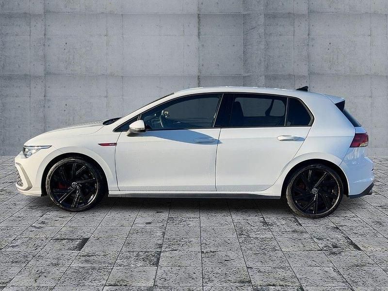 Gebraucht VW Golf VIII GTI 245 PS (180 kW) 2024 Pure white Limousine