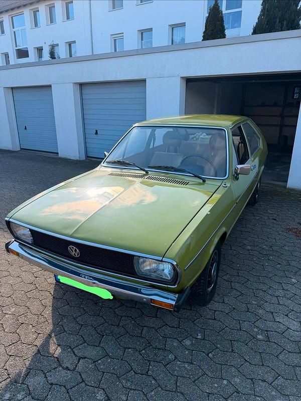 Gebraucht VW Passat 75 PS (55 kW) 1975 Grün Kombi