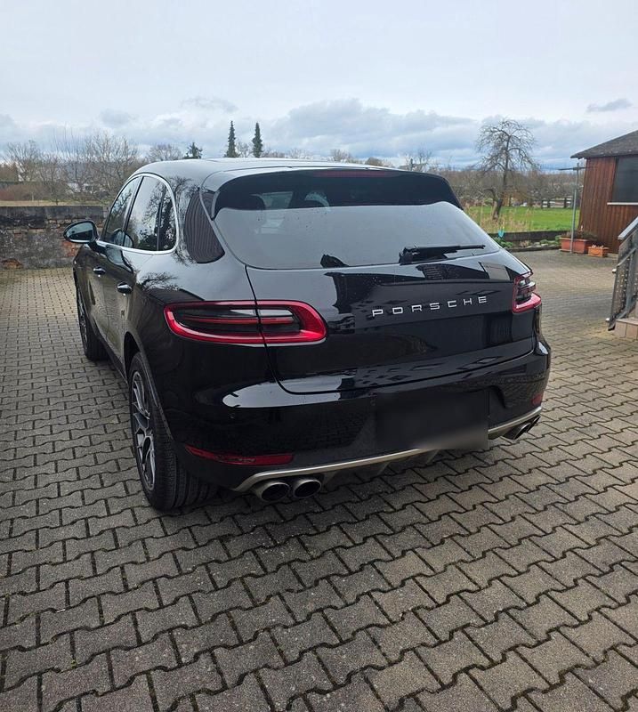 Gebraucht Porsche Macan S 258 PS (189 kW) 2014 Schwarz SUV