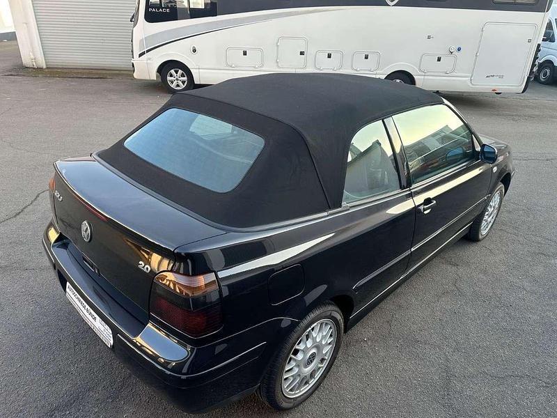 Gebraucht VW Golf Cabriolet 116 PS (85 kW) 2002 Schwarz Cabrio