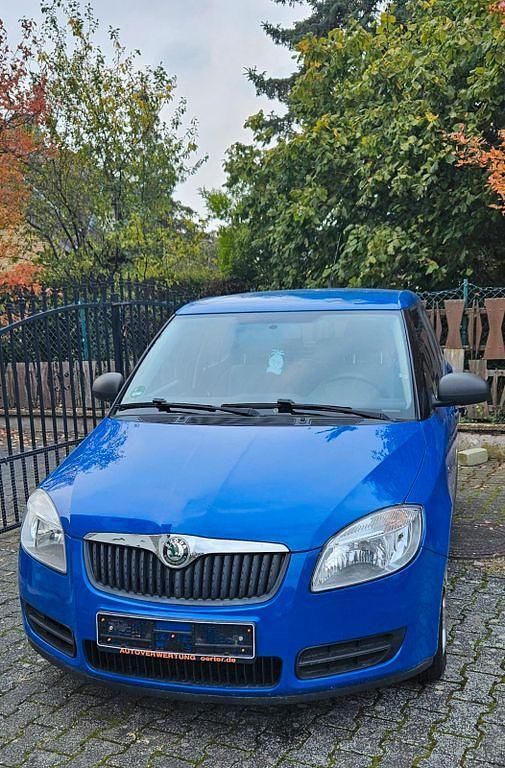 Blau Gebraucht 2009 Skoda Fabia Classic Kleinwagen | 2.450 € (Guter Preis) - Bild 1/4