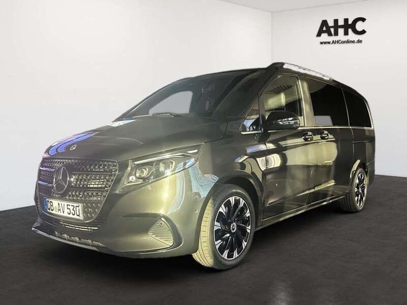 Graphitgrau metallic Gebraucht 2025 Mercedes V300 Avantgarde Van / Kleinbus | 85.561 € - Bild 1/4