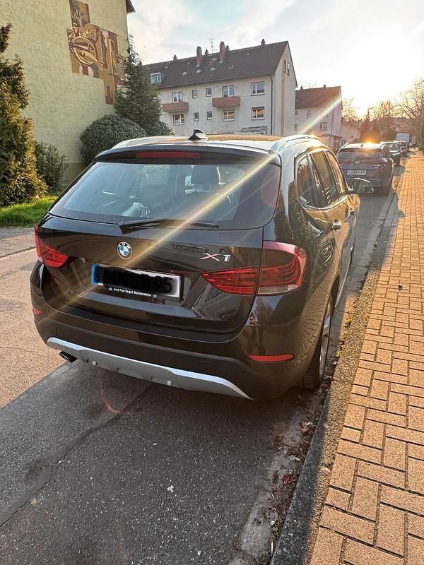 Gebraucht BMW X1 xLine 184 PS (135 kW) 2012 Schwarz SUV
