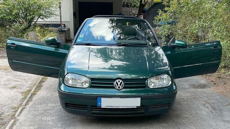 Gebraucht VW Golf Cabriolet 75 PS (55 kW) 2000 Grün Cabrio