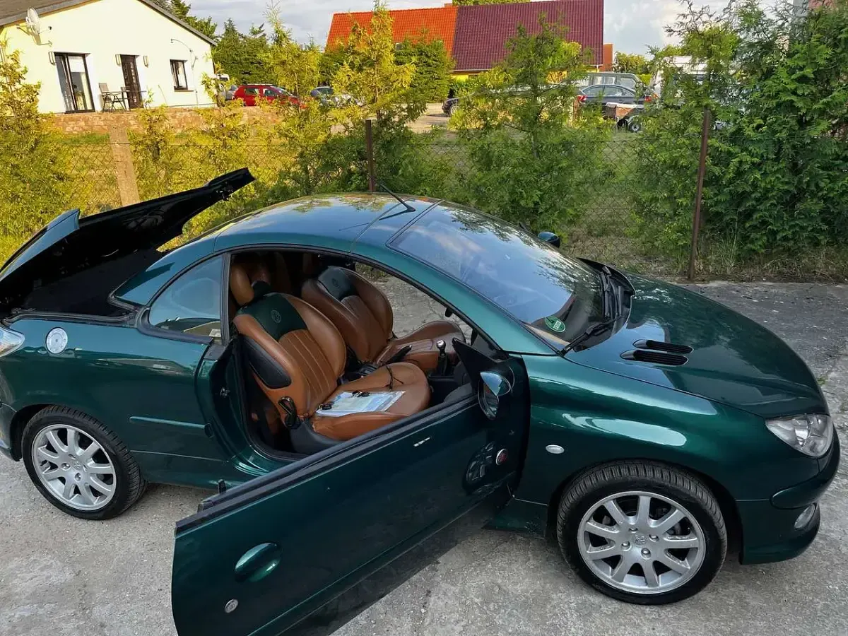 Gebraucht Peugeot 206 109 PS (80 kW) 2003 Cabrio