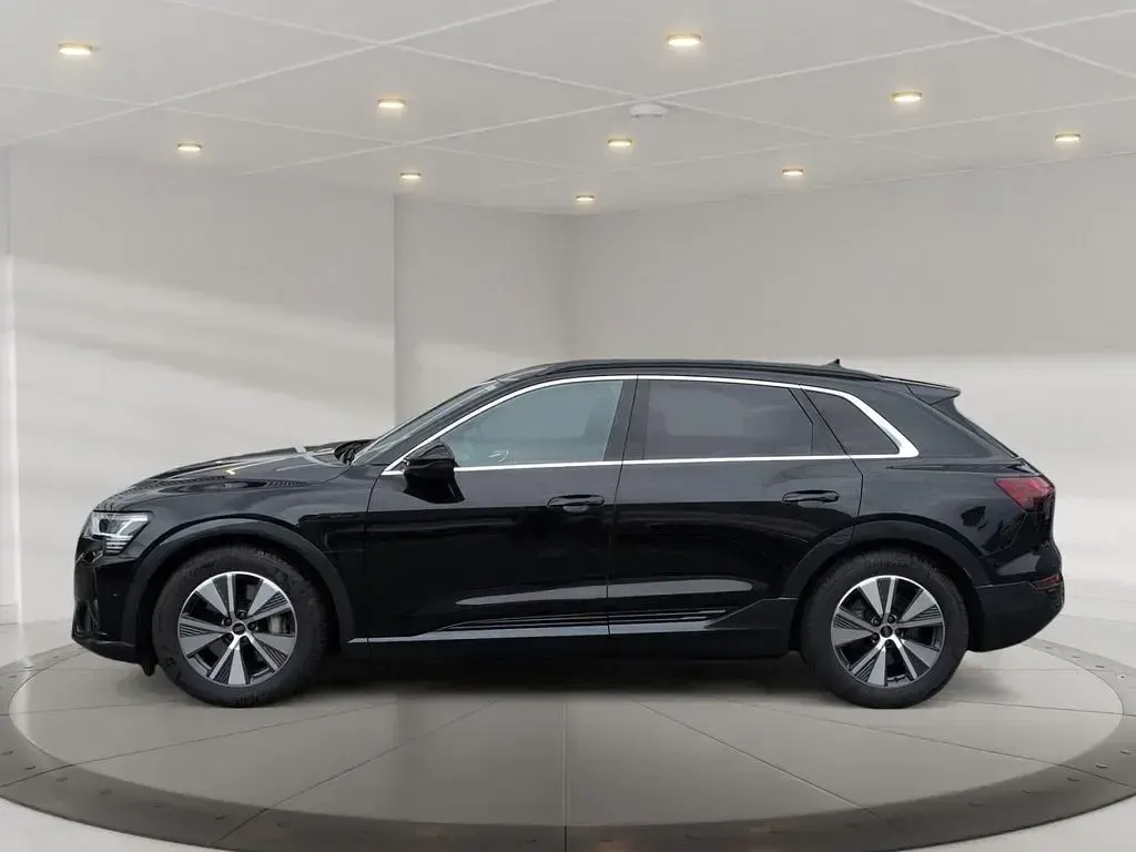 Gebraucht Audi Q8 e-tron Advanced Plus 250 kW (340 PS) 2023 Schwarz SUV