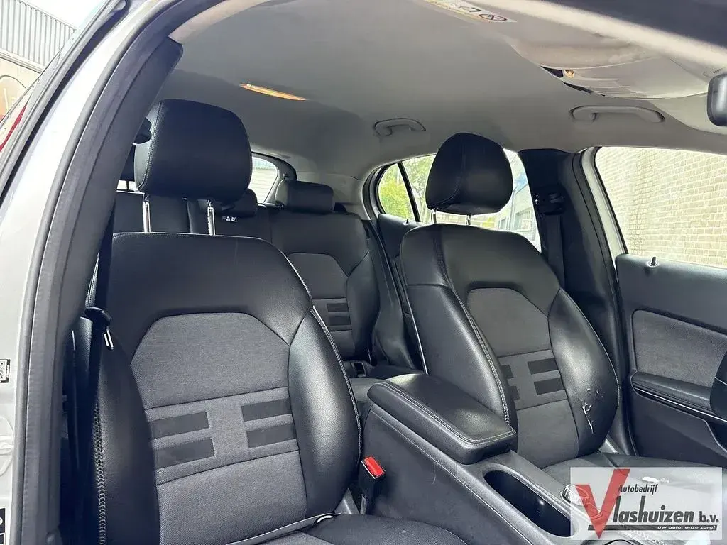 Gebraucht Mercedes GLA200 Ambition 136 PS (100 kW) 2014 Grau SUV