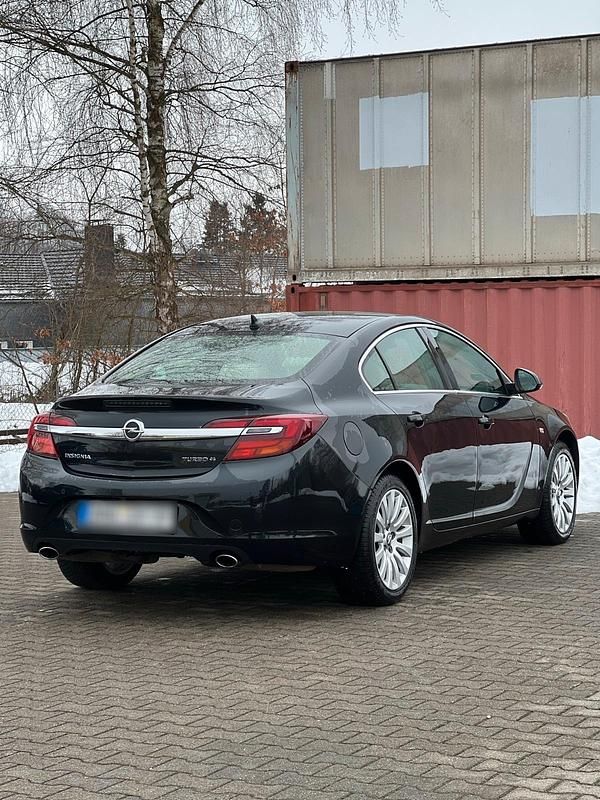 Gebraucht Opel Insignia 250 PS (183 kW) 2014 Schwarz Limousine