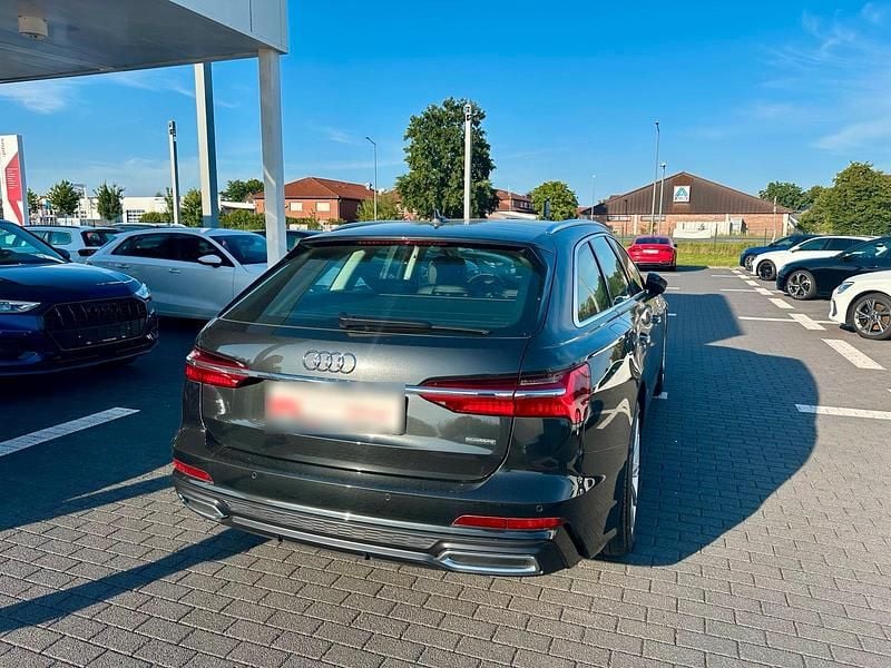 Gebraucht Audi A6 S-Line 286 PS (210 kW) 2021 Grau Kombi