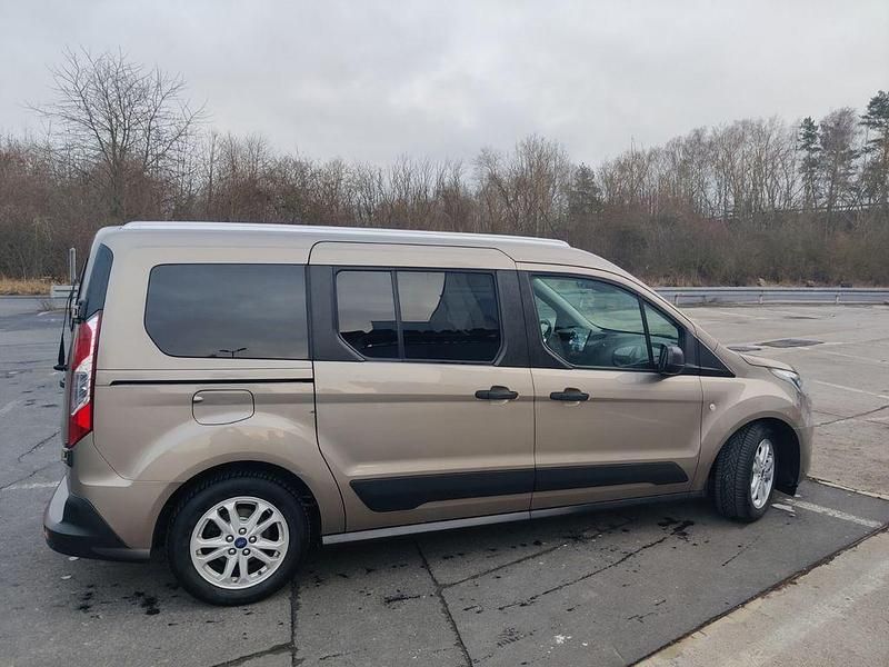Gebraucht Ford Transit Connect 101 PS (74 kW) 2019 Braun Van / Kleinbus