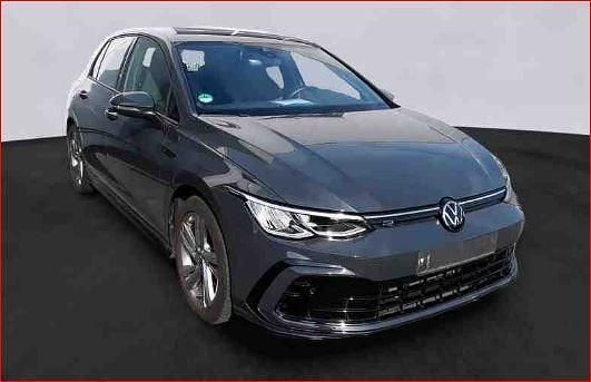Gebraucht VW Golf VIII R-line 131 PS (96 kW) 2024 Uranograu Limousine